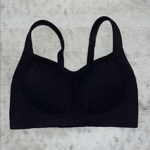 Lululemon Ta Ta Tamer in black | size 34DD